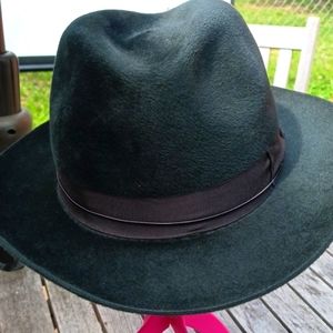 SELENTINO 100% FUR FELT SIZE 7 7/8 63